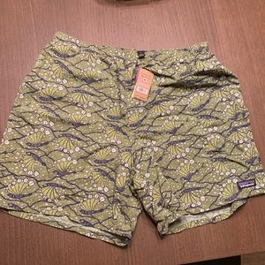 Patagonia Men’s swim trunks new
